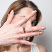 Anillo De Plata 925 Media Churumbela Con Granate Oval