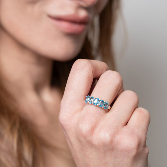 Anillo De Plata .925 Media Churumbela Con Topacio Azul Oval