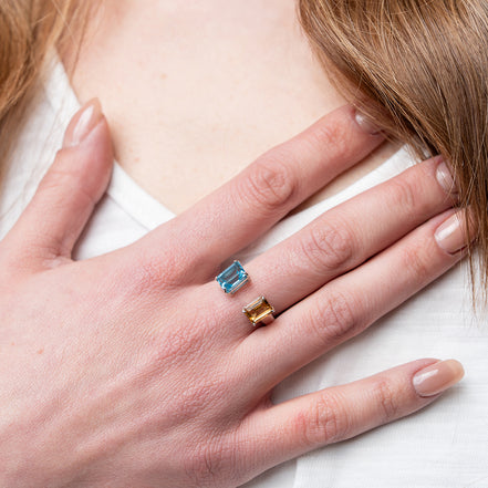 Anillo De Plata .925 Abierto Tú y Yo Con Topacio Azul Y Citrino