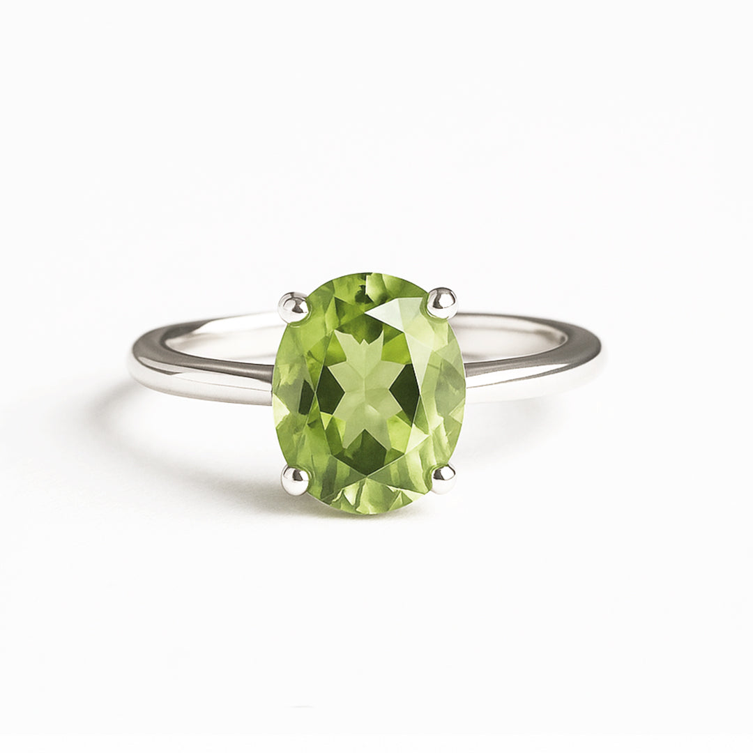 Anillo De Plata 925 Solitario Con Peridoto Oval