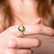 Anillo De Plata 925 Solitario Con Peridoto Oval