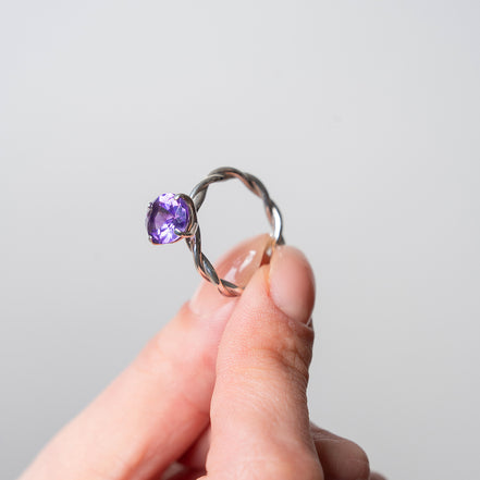 Anillo De Plata .925 Torzal Con Amatista
