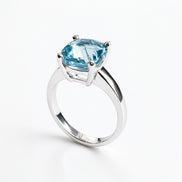 Anillo De Plata .925 Con Topacio Azul Cushion