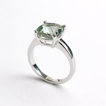 Anillo De Plata .925 Con Amatista Verde Cushion