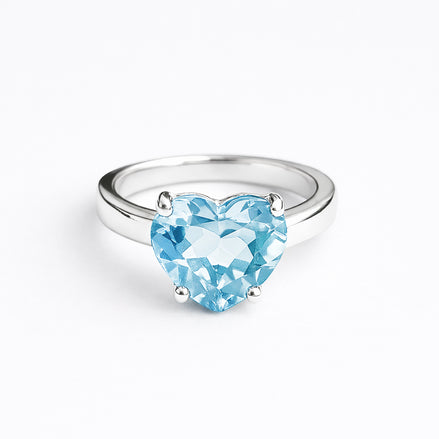 Anillo De Plata .925 Con Topacio Azul Corte De Corazón