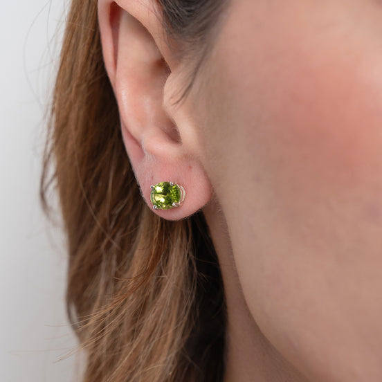 Broqueles Plata 925 Con Peridoto Corte Oval