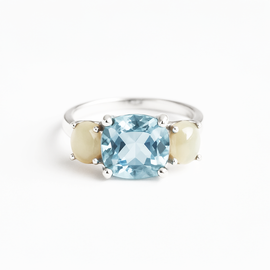 Anillo De Plata .925 Triada Con Topacio Azul Y Ópalos Etíopes